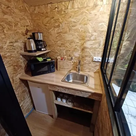 Appartamento Roulotte De Camille, Avec Bain à Remous