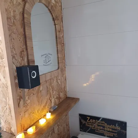 Appartamento Roulotte De Camille, Avec Bain à Remous Winnezeele